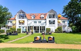 Victoria Suites